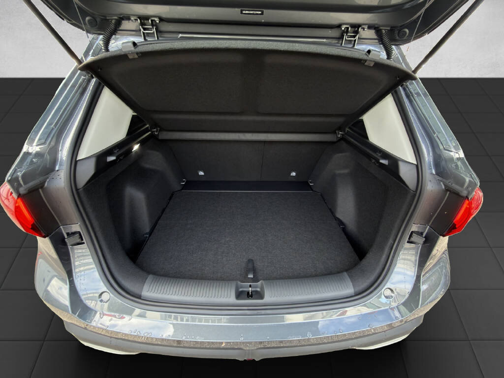 MG ZS 1.5 Hybrid+ Luxury, Hybride Intégral Essence/Électricité, Voiture nouvelle, Automatique - 6