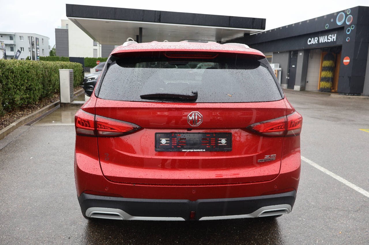 MG ZS 1.5 Hybrid+ Luxury, Voll-Hybrid Benzin/Elektro, Occasion / Gebraucht, Automatik - 4