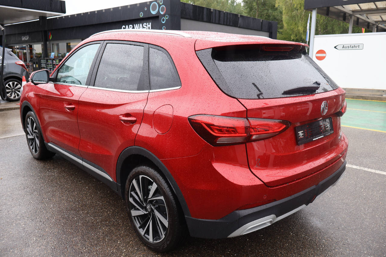 MG ZS 1.5 Hybrid+ Luxury, Voll-Hybrid Benzin/Elektro, Occasion / Gebraucht, Automatik - 5