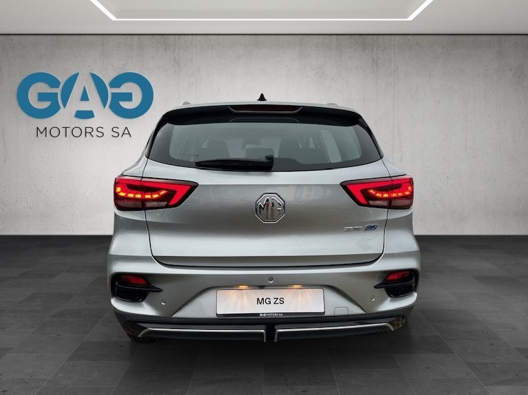 MG ZS EV Luxury 70kWh, Electric, Ex-demonstrator, Automatic - 4