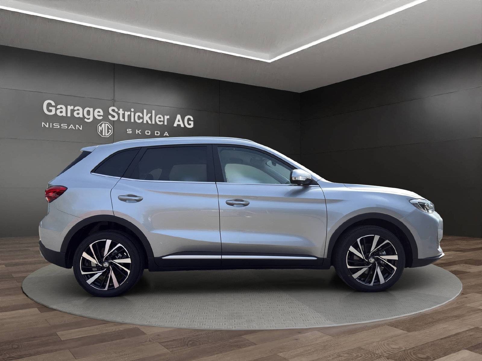 MG ZS 1.5 Hybrid+ Luxury, Voll-Hybrid Benzin/Elektro, Vorführwagen, Automatik - 6