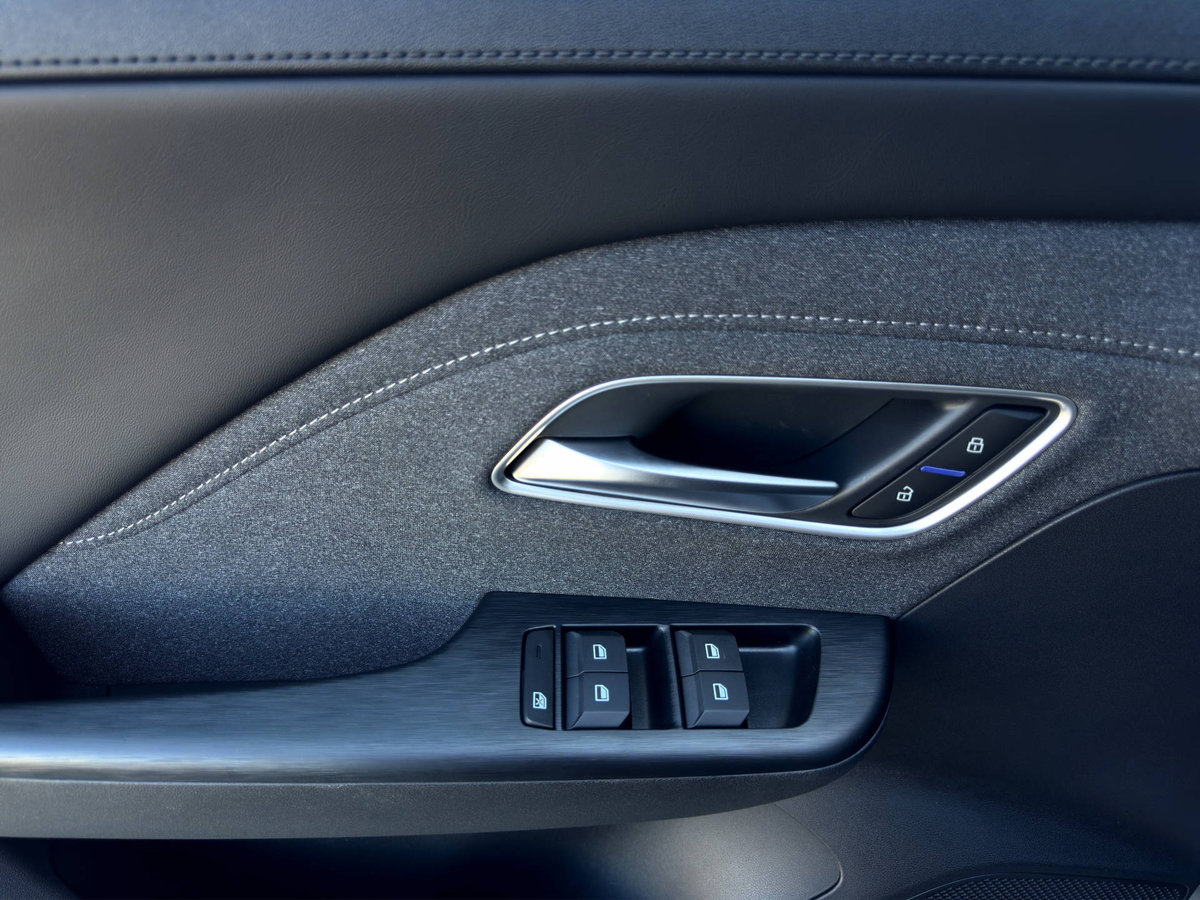 MG ZS 1.5 Hybrid+ Comfort, Hybride Integrale Benzina/Elettrica, Auto nuove, Automatico - 7