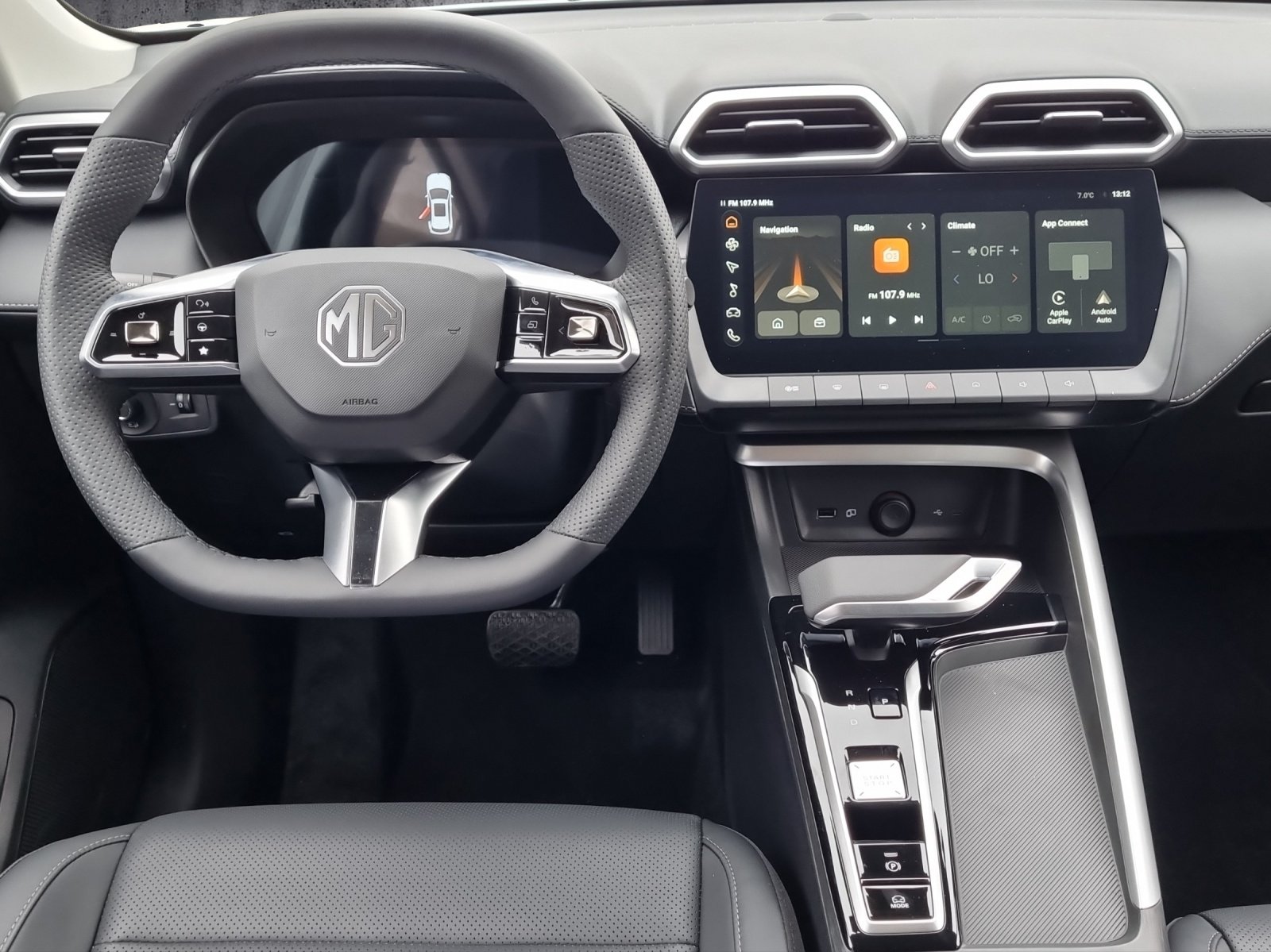 MG ZS 1.5 Hybrid+ Luxury, Hybride Intégral Essence/Électricité, Voiture nouvelle, Automatique - 6