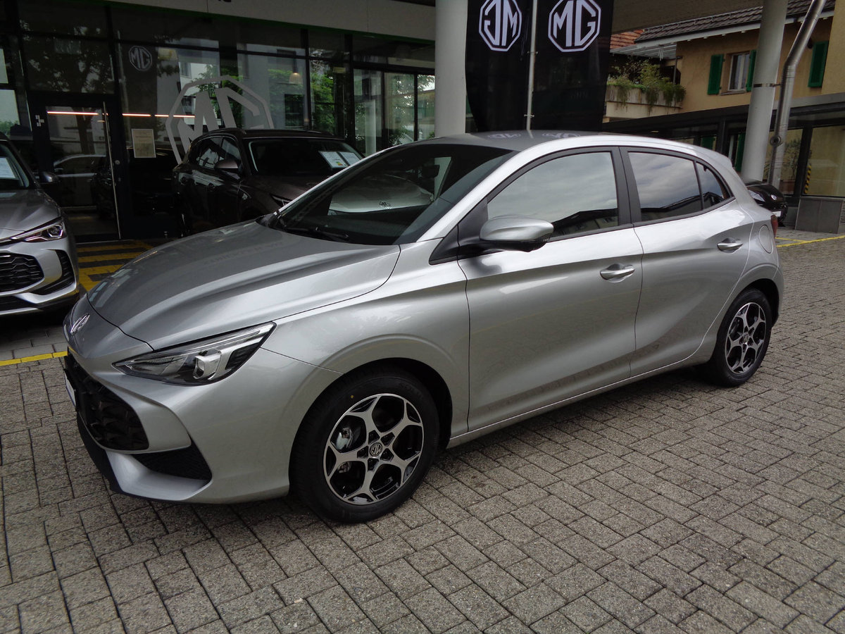 MG 3 1.5 Hybrid Luxury