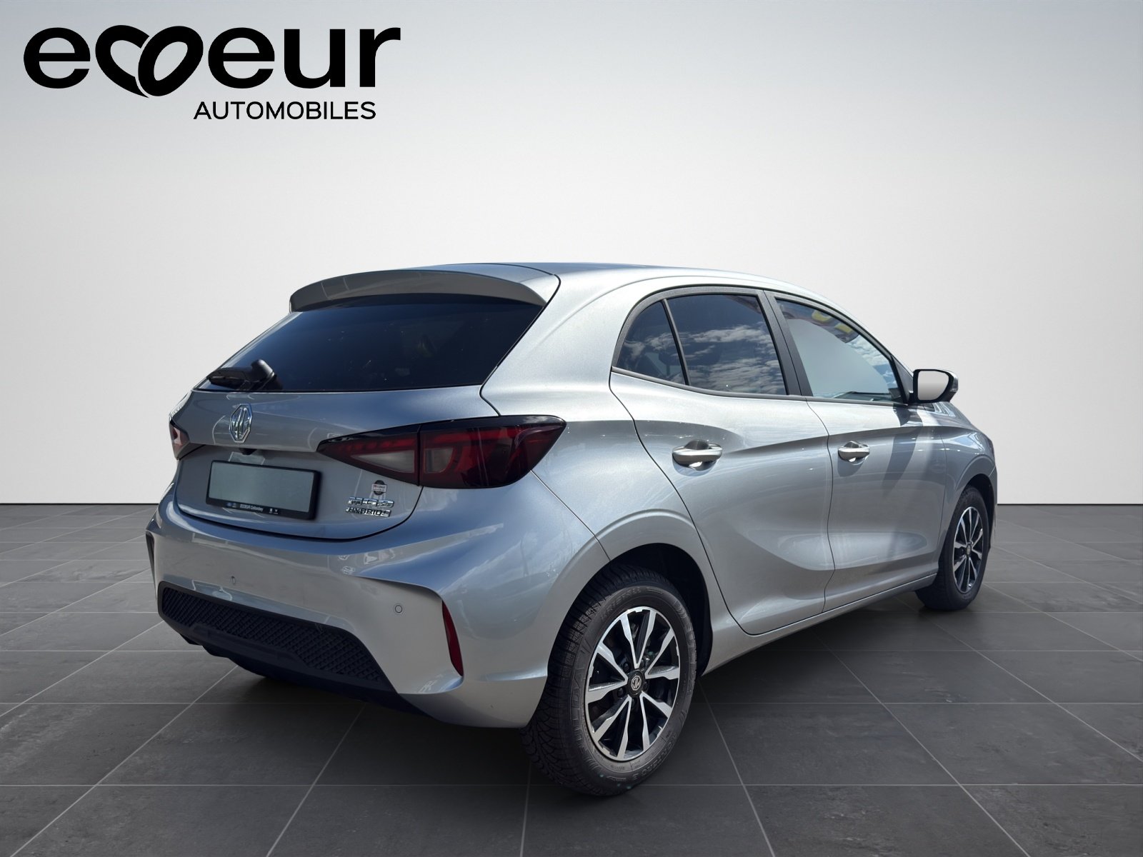 MG 3 1.5 Hybrid Luxury, Hybride Integrale Benzina/Elettrica, Auto nuove, Automatico - 6