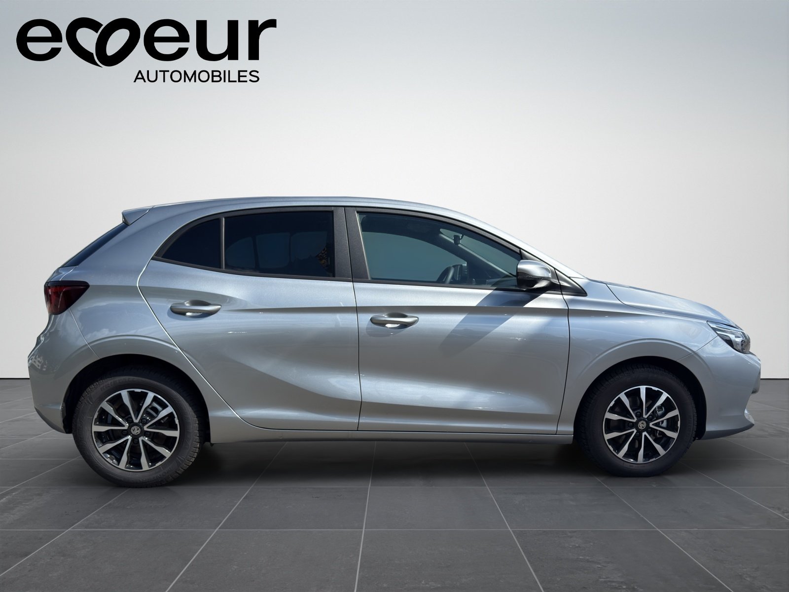 MG 3 1.5 Hybrid Luxury, Hybride Integrale Benzina/Elettrica, Auto nuove, Automatico - 7