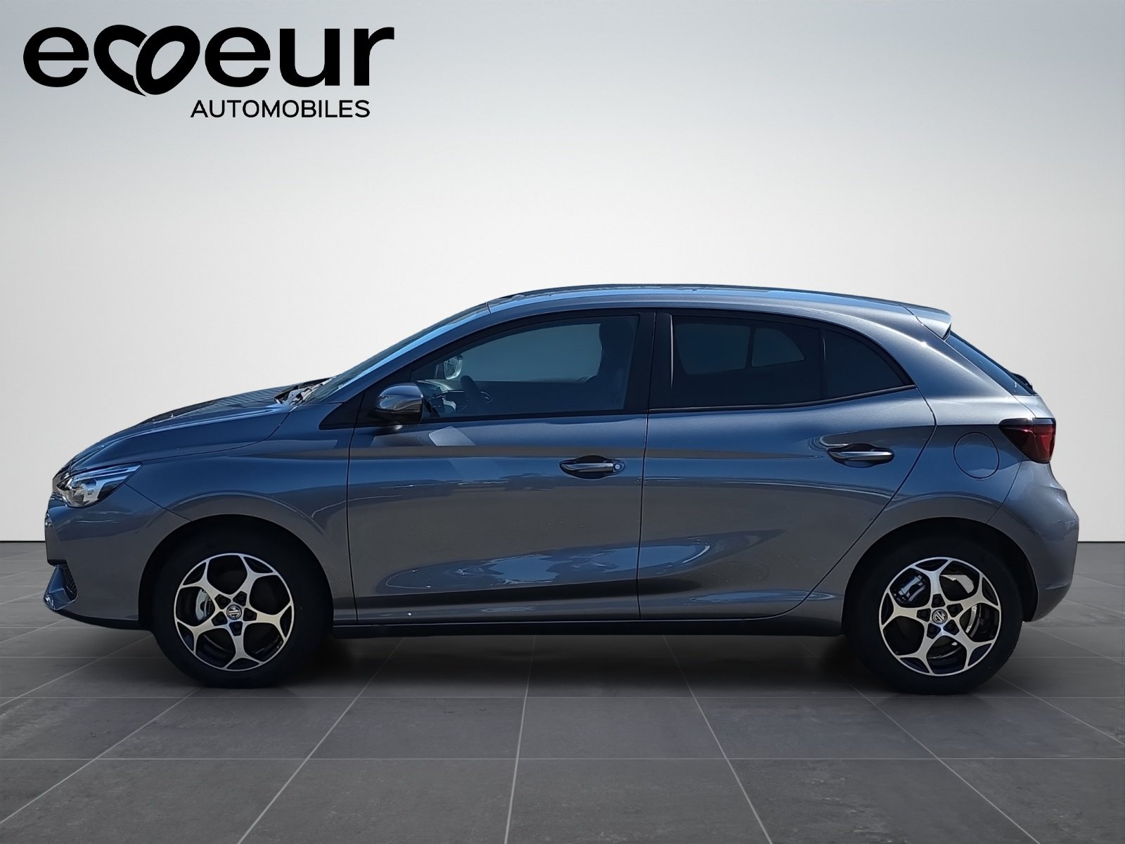 MG 3 1.5 Hybrid Luxury, Full-Hybrid Petrol/Electric, New car, Automatic - 3