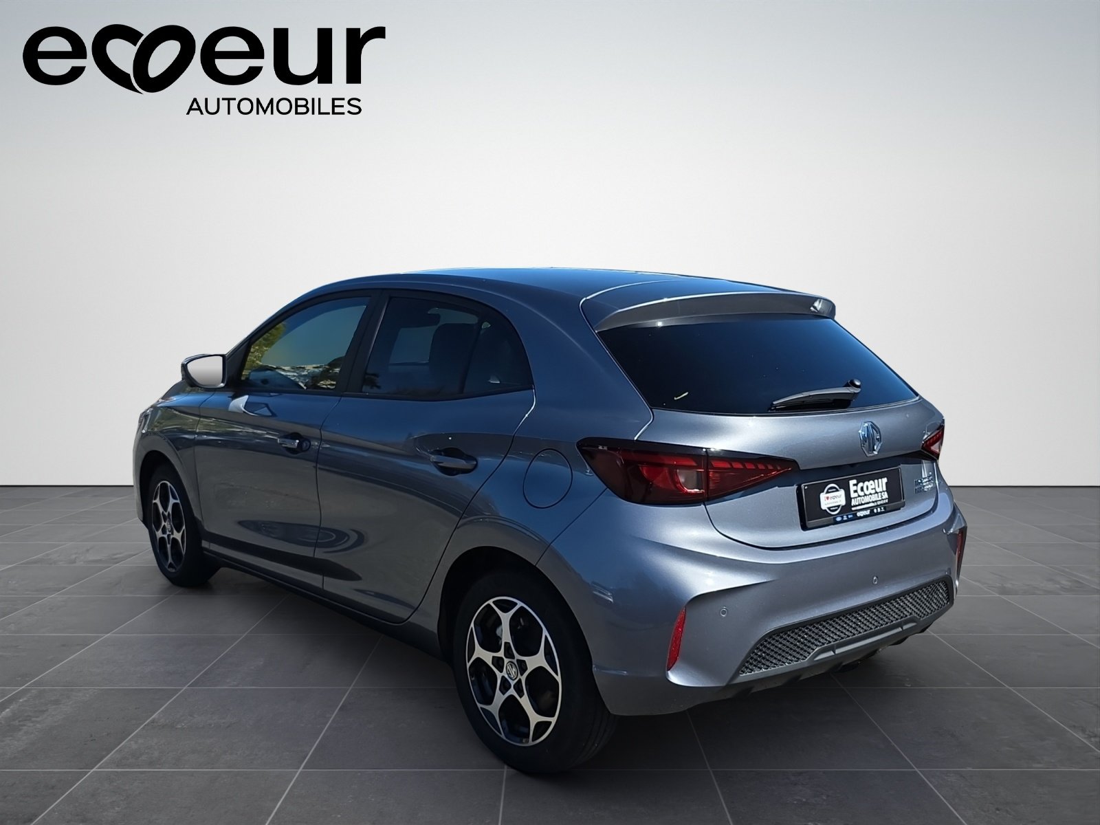 MG 3 1.5 Hybrid Luxury, Full-Hybrid Petrol/Electric, New car, Automatic - 4
