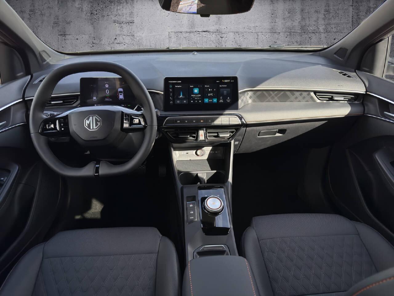 MG 3 1.5 Hybrid Luxury, Full-Hybrid Petrol/Electric, Pre-registered new car, Automatic - 7
