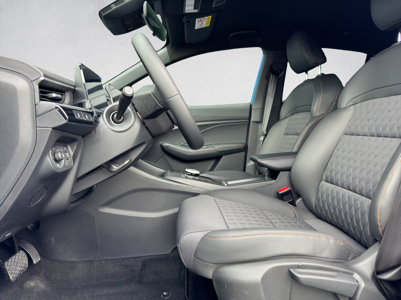 MG 3 1.5 Hybrid+ Luxury, Voll-Hybrid Benzin/Elektro, Neuwagen, Automatik - 4