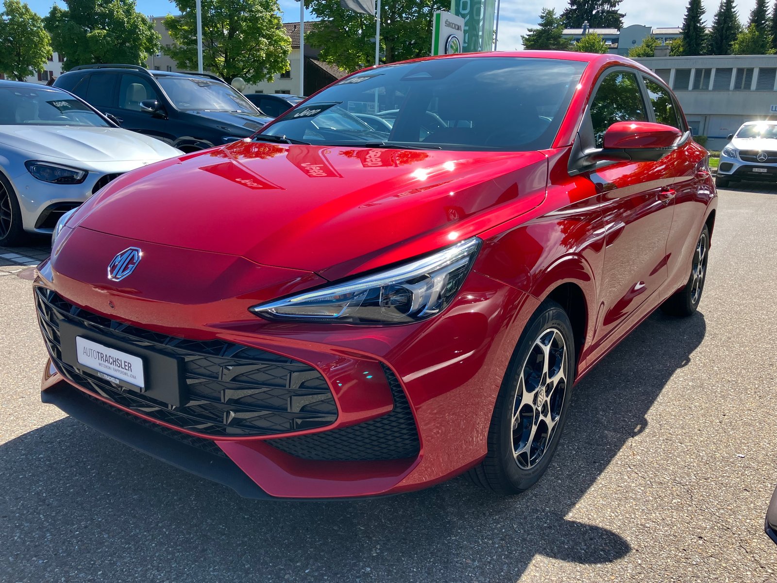 MG 3 1.5 Hybrid Luxury Aut., Hybride Intégral Essence/Électricité, Voiture nouvelle, Automatique - 3