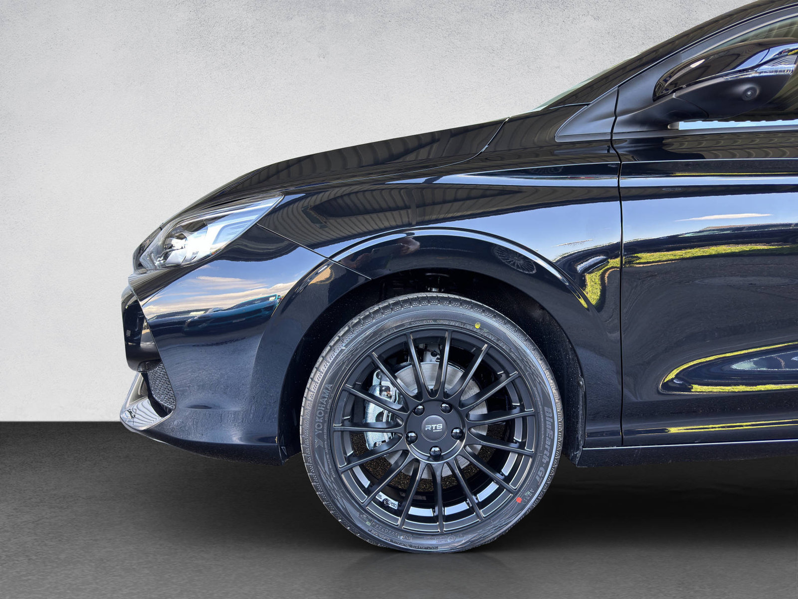 MG 3 1.5 Hybrid Luxury, Voll-Hybrid Benzin/Elektro, Neuwagen, Automat - 4