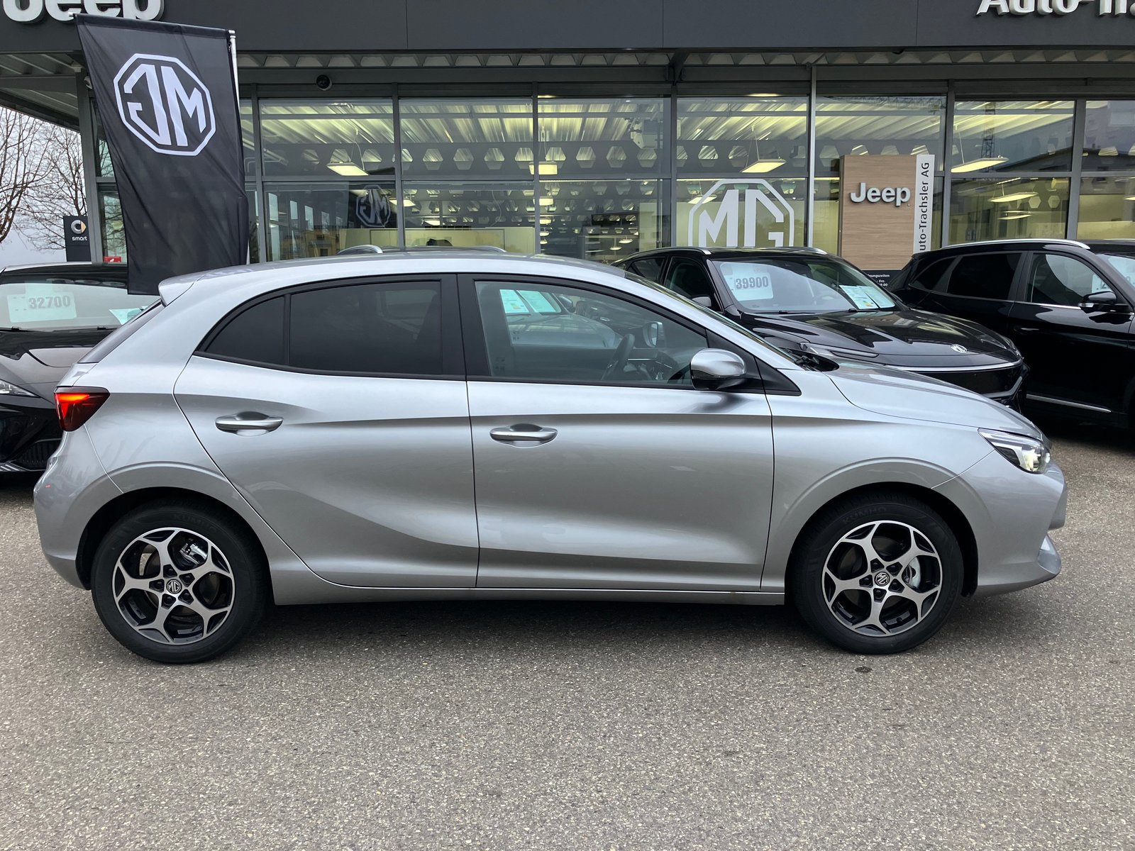 MG 3 1.5 Hybrid Luxury Aut., Hybride Integrale Benzina/Elettrica, Auto nuove, Automatico - 2