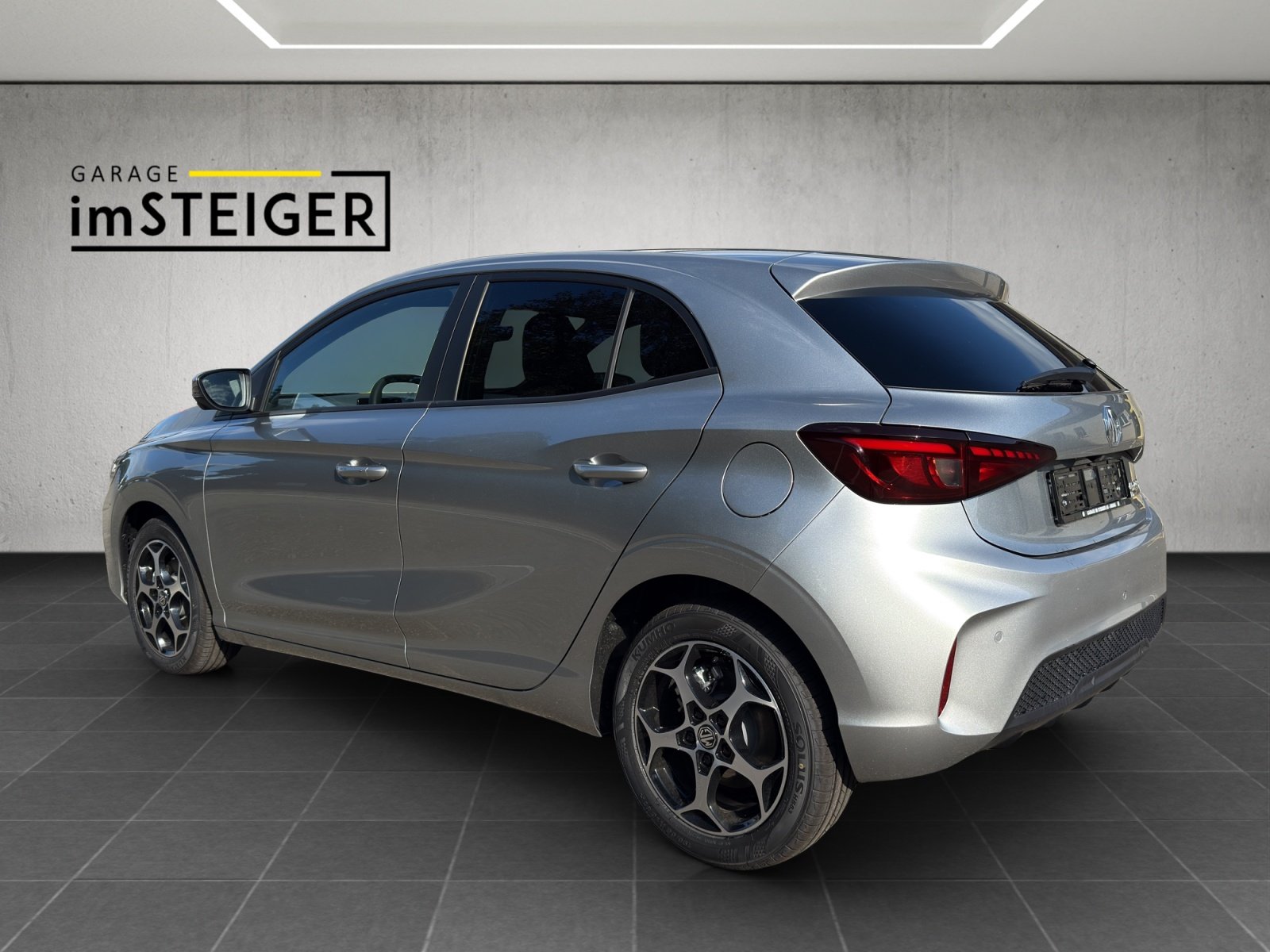 MG 3 1.5 Hybrid Luxury, Full-Hybrid Petrol/Electric, New car, Automatic - 3