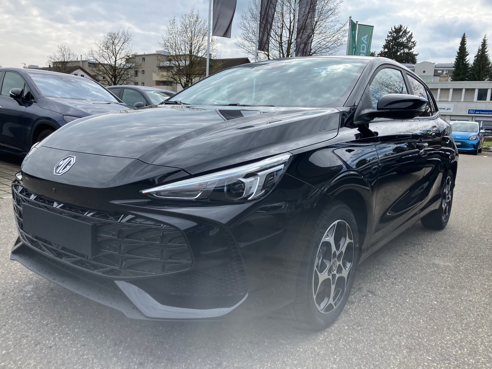 MG 3 1.5 Hybrid Luxury Aut., Voll-Hybrid Benzin/Elektro, Neuwagen, Automatik - 3