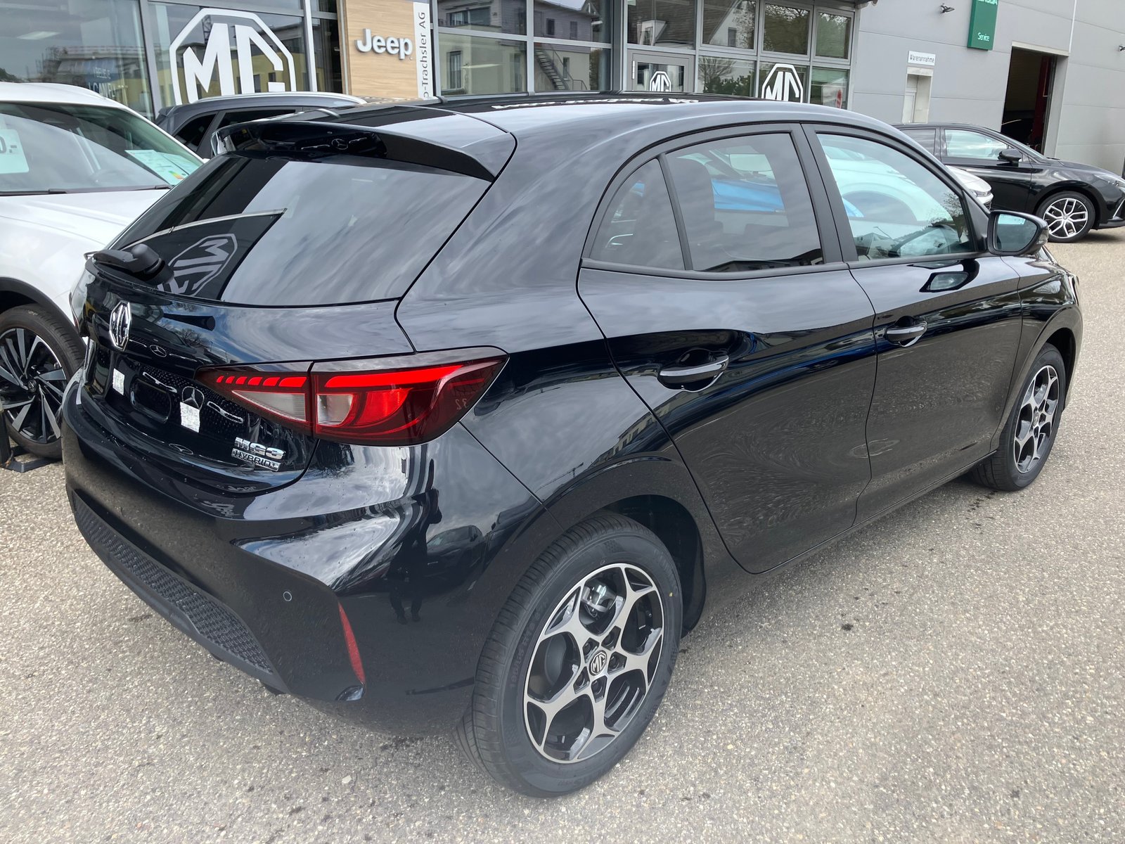 MG 3 1.5 Hybrid Luxury Aut., Voll-Hybrid Benzin/Elektro, Neuwagen, Automatik - 4