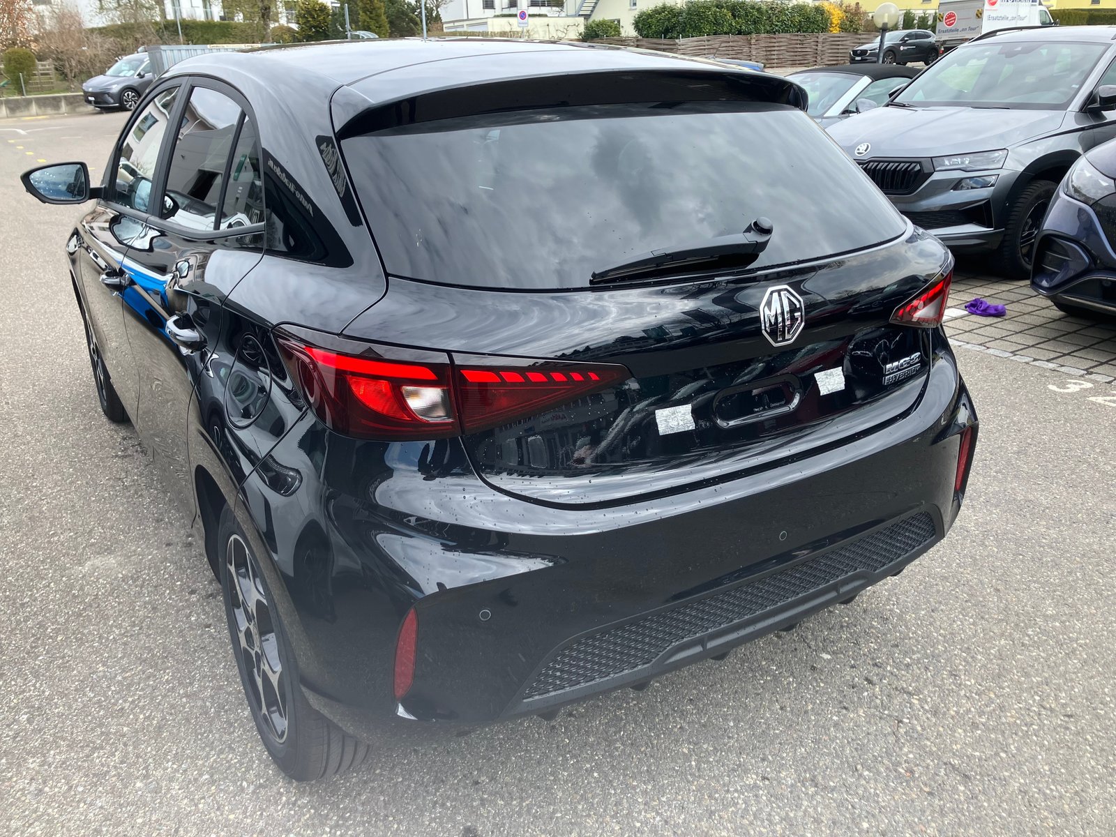 MG 3 1.5 Hybrid Luxury Aut., Voll-Hybrid Benzin/Elektro, Neuwagen, Automatik - 5