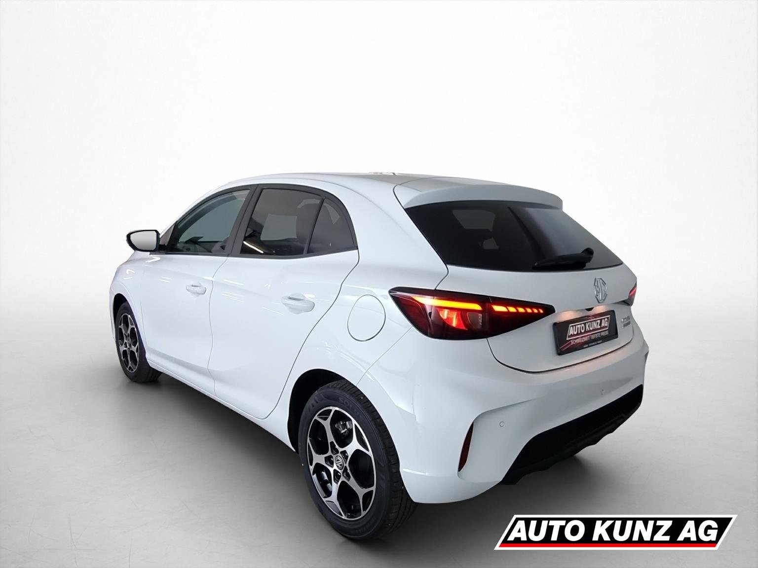 MG MG3 1.5 Hybrid Luxury Aut., Voll-Hybrid Benzin/Elektro, Neuwagen, Automatik - 4