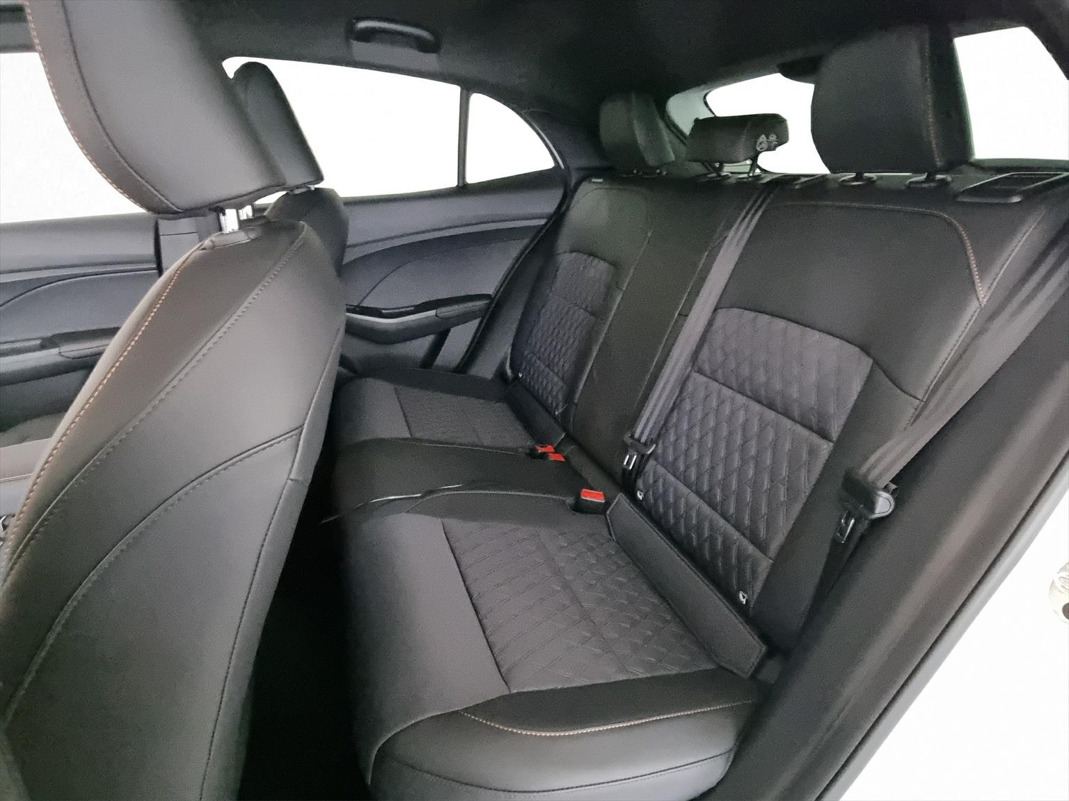 MG MG3 1.5 Hybrid Luxury Aut., Voll-Hybrid Benzin/Elektro, Neuwagen, Automatik - 7
