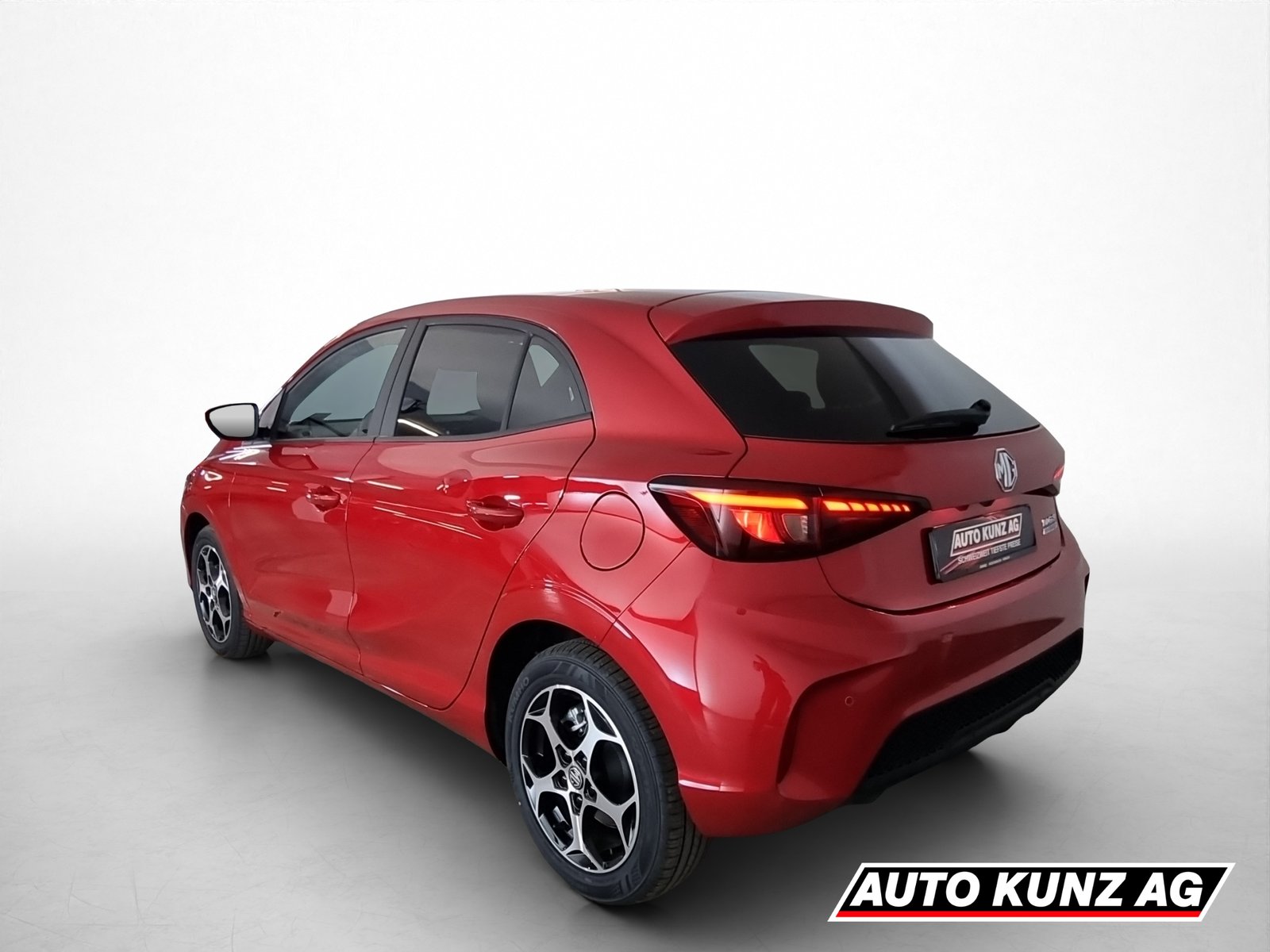 MG MG3 1.5 Hybrid Luxury Aut., Hybride Intégral Essence/Électricité, Voiture nouvelle, Automatique - 4