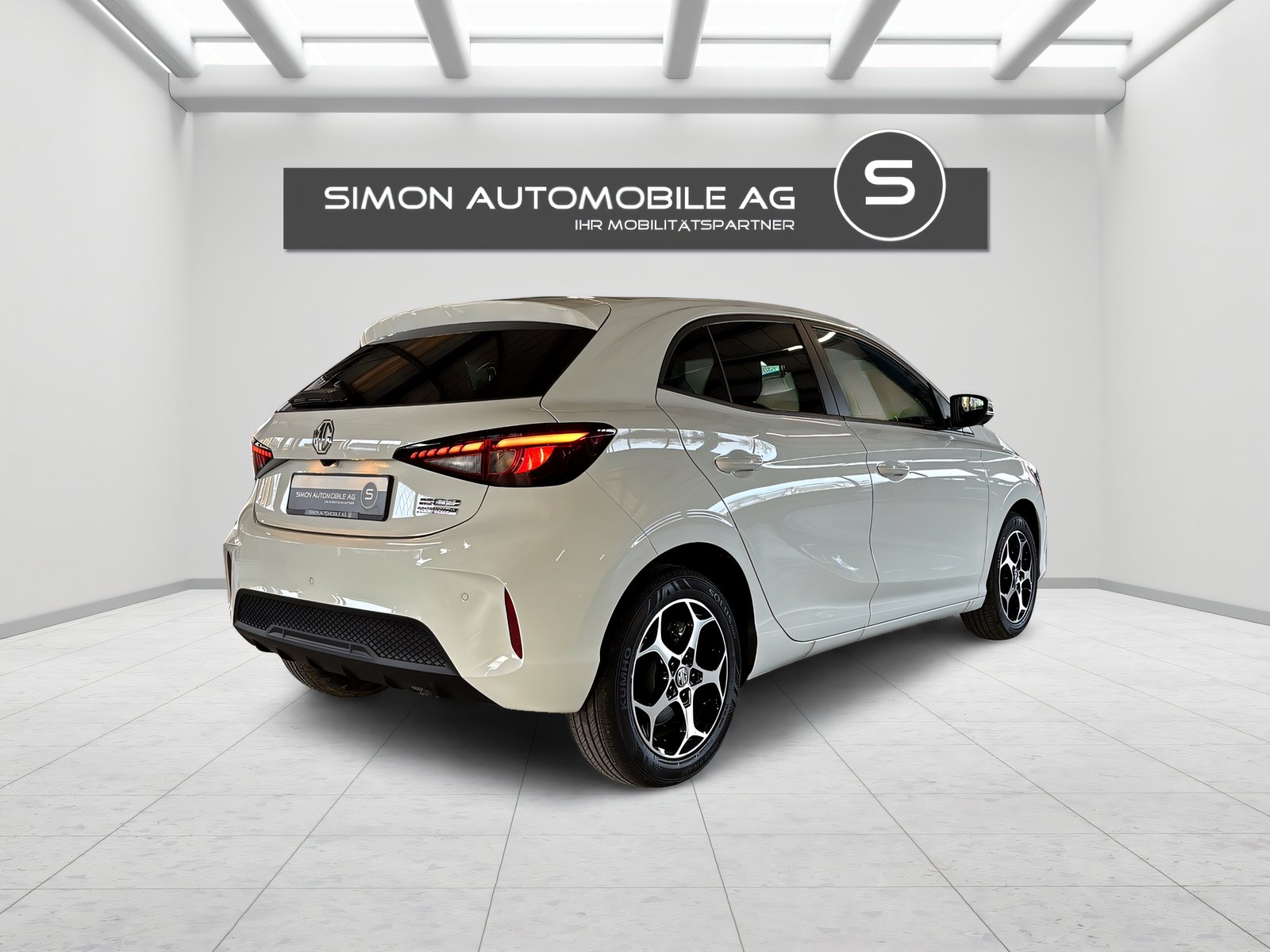 MG 3 1.5 Hybrid Luxury, Hybride Intégral Essence/Électricité, Voiture nouvelle, Automatique - 5