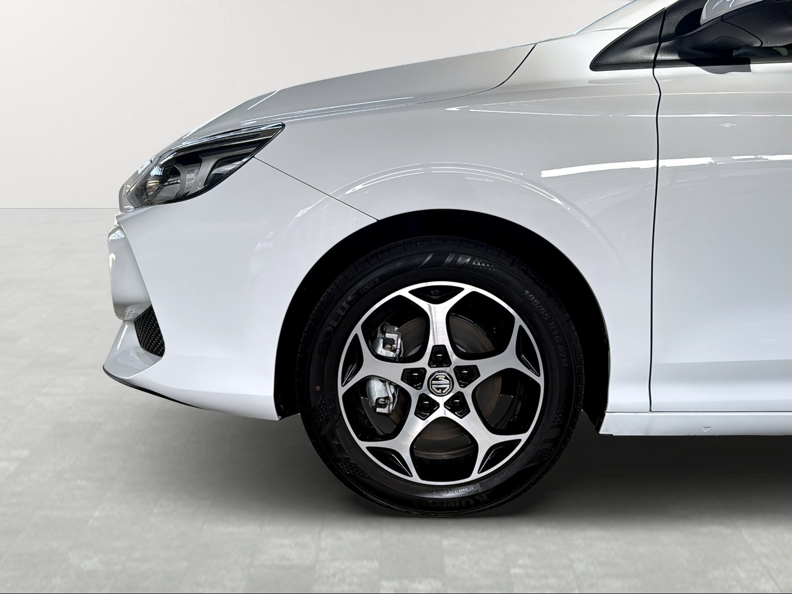 MG 3 1.5 Hybrid Luxury Aut. Modell 2026, Voll-Hybrid Benzin/Elektro, Neuwagen, Automatik - 3