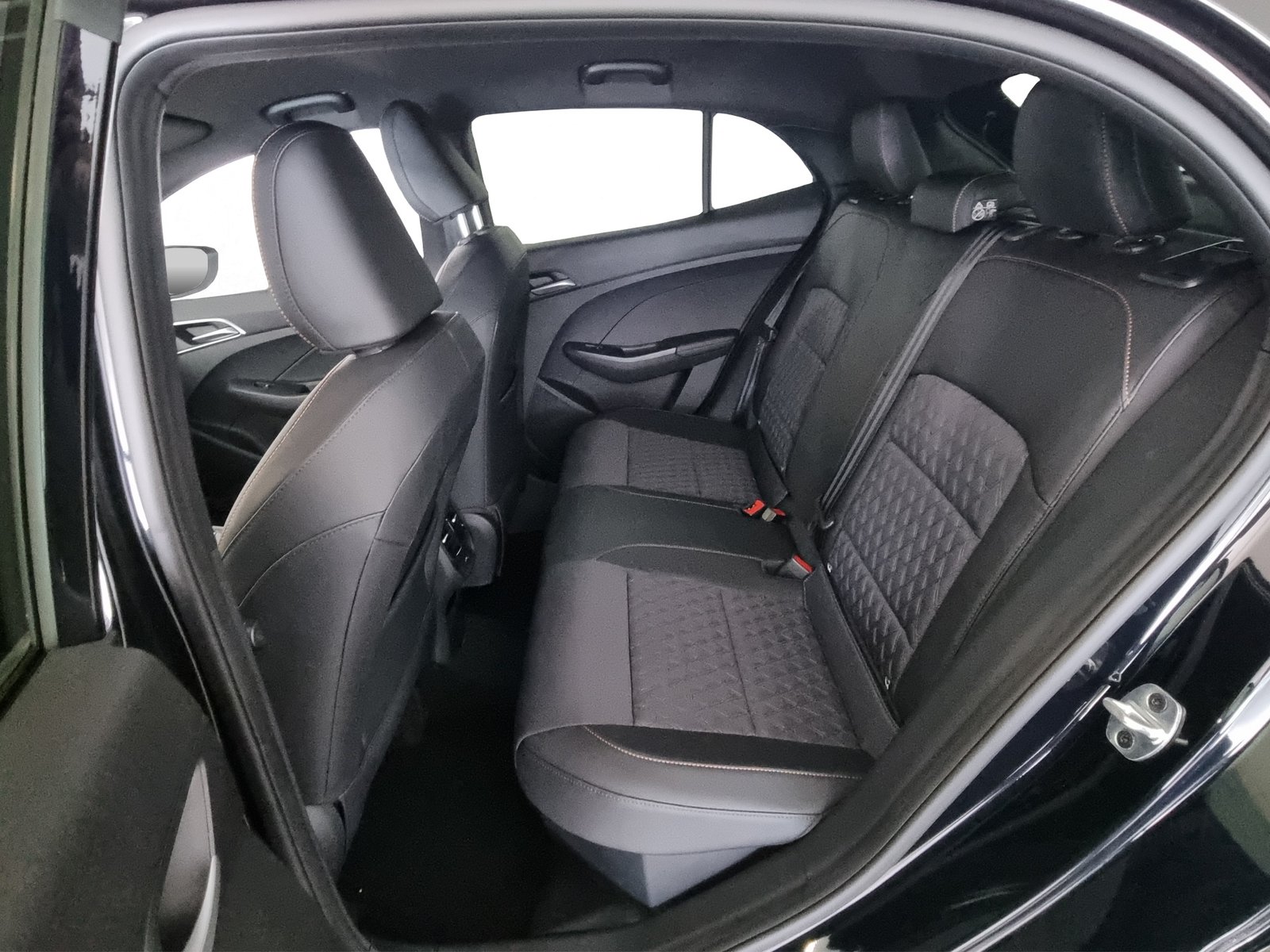 MG MG3 1.5 Hybrid Luxury Aut., Hybride Integrale Benzina/Elettrica, Auto nuove, Automatico - 7