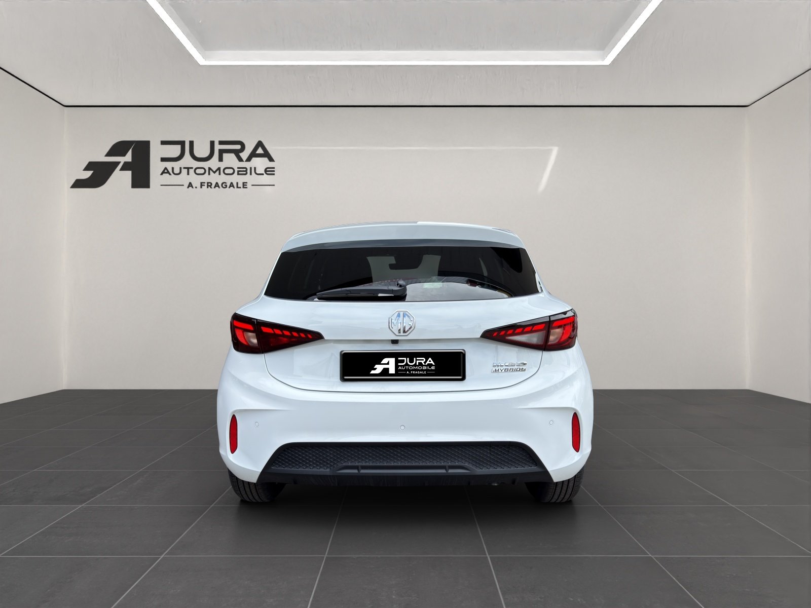 MG 3 1.5 Hybrid Luxury, Full-Hybrid Petrol/Electric, New car, Automatic - 6