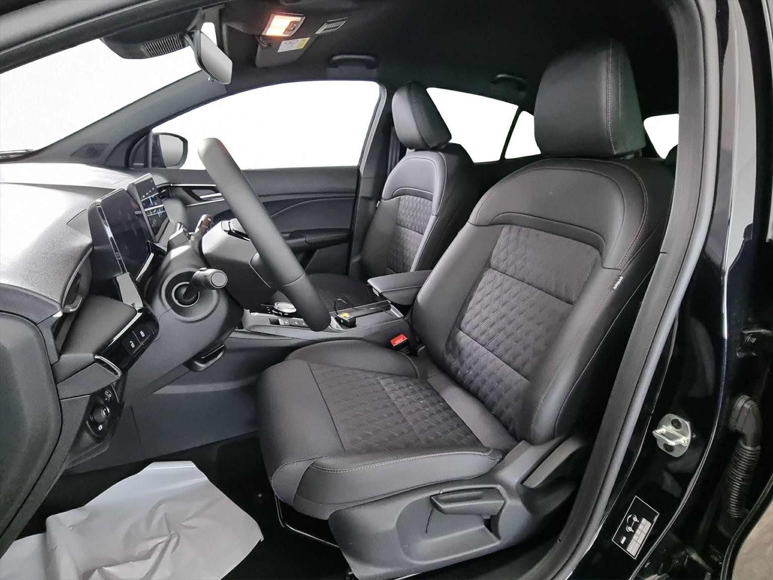 MG MG3 1.5 Hybrid Luxury Aut., Hybride Integrale Benzina/Elettrica, Auto nuove, Automatico - 6