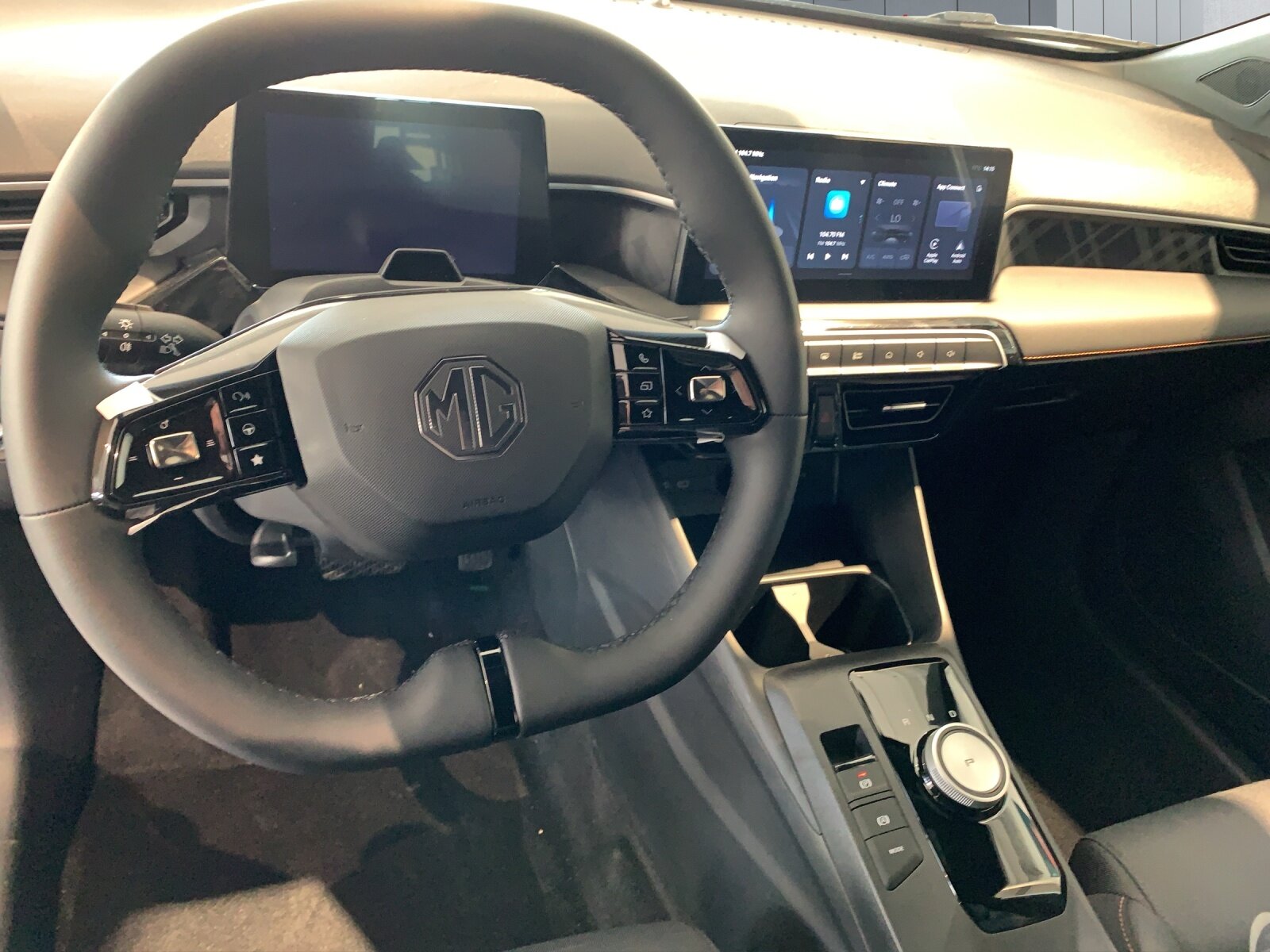 MG 3 1.5 Hybrid Luxury, Voll-Hybrid Benzin/Elektro, Neuwagen, Automatik - 6