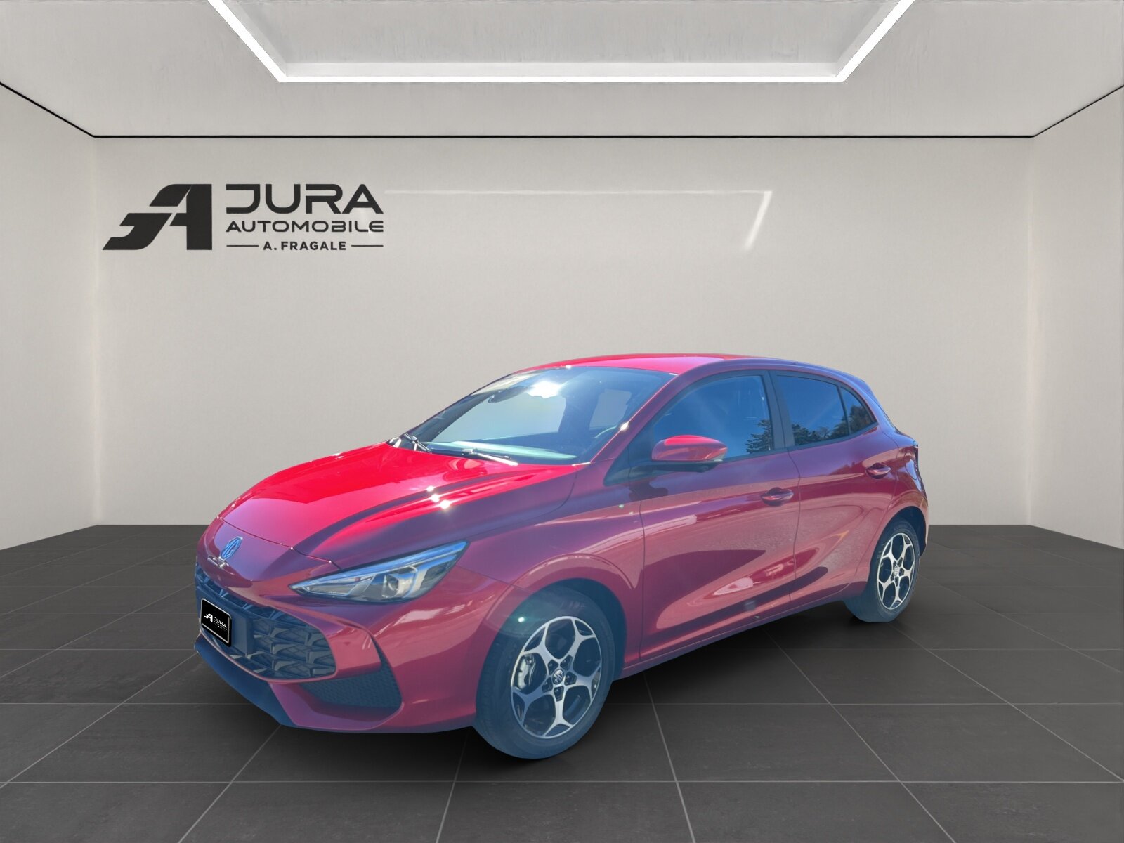 MG 3 1.5 Hybrid Luxury, Full-Hybrid Petrol/Electric, New car, Automatic - 2