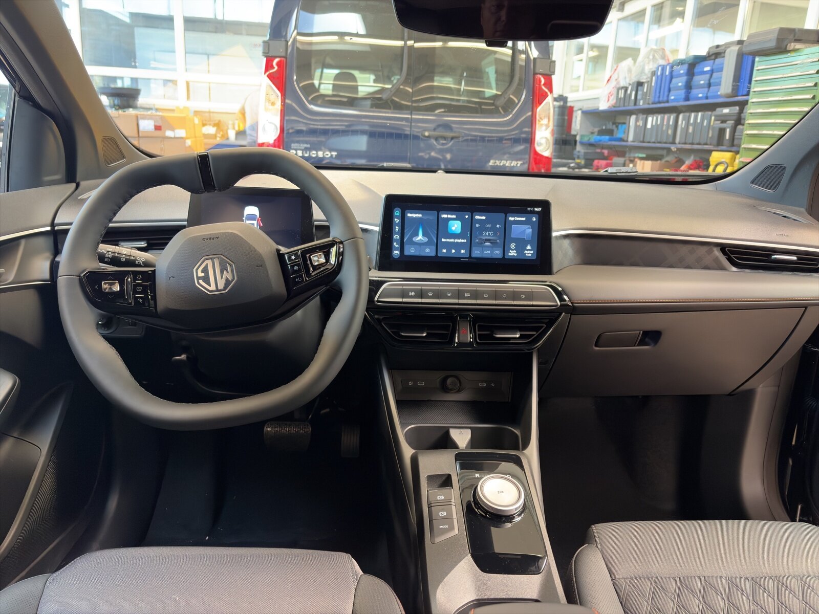 MG 3 1.5 Hybrid Luxury, Benzina, Auto nuove, Automatico - 6
