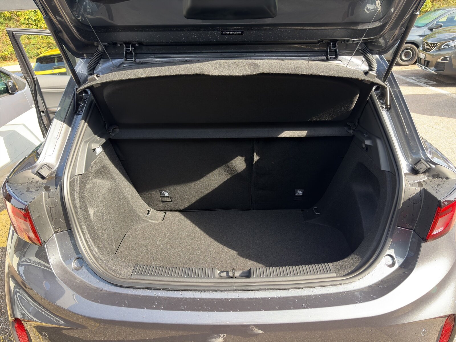 MG 3 1.5 Hybrid Luxury, Benzina, Auto nuove, Automatico - 7
