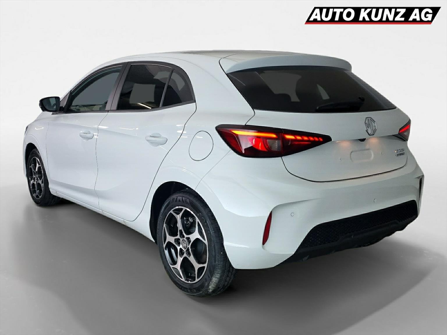 MG MG3 1.5 Hybrid Luxury Aut., Hybride Intégral Essence/Électricité, Occasion / Utilisé, Automatique - 2