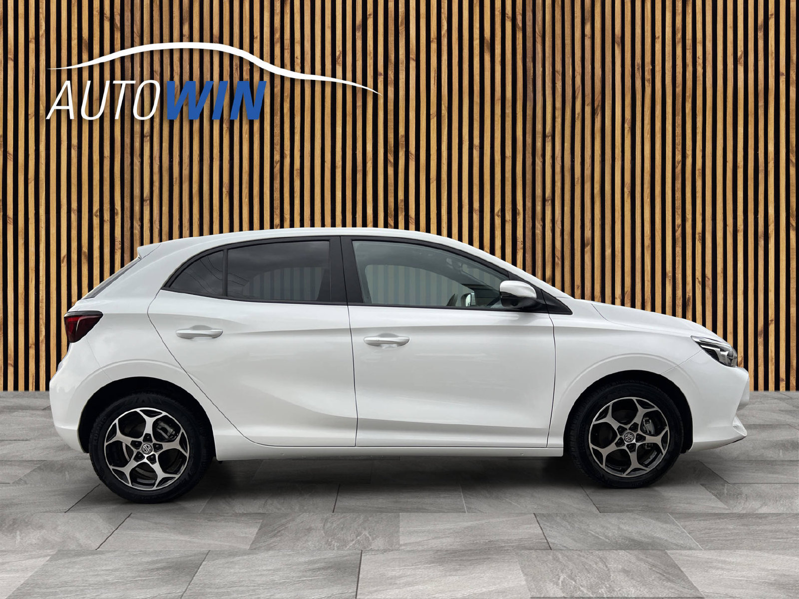 MG 3 1.5 Hybrid Luxury, Voll-Hybrid Benzin/Elektro, Occasion / Gebraucht, Automatik - 7