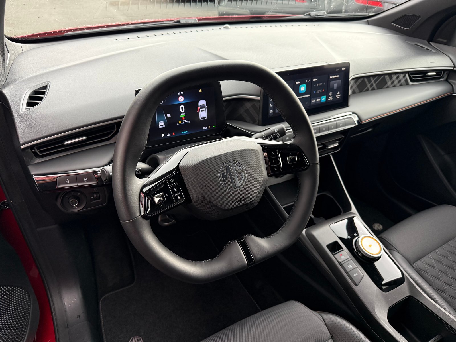 MG 3 1.5 Hybrid Luxury Aut., Voll-Hybrid Benzin/Elektro, Occasion / Gebraucht, Automatik - 5