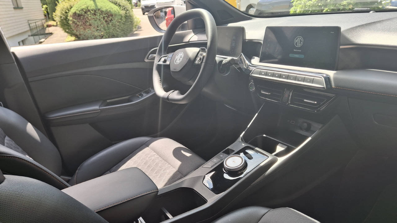 MG 3 1.5 Hybrid Luxury, Hybride Integrale Benzina/Elettrica, Occasioni / Usate, Automatico - 6