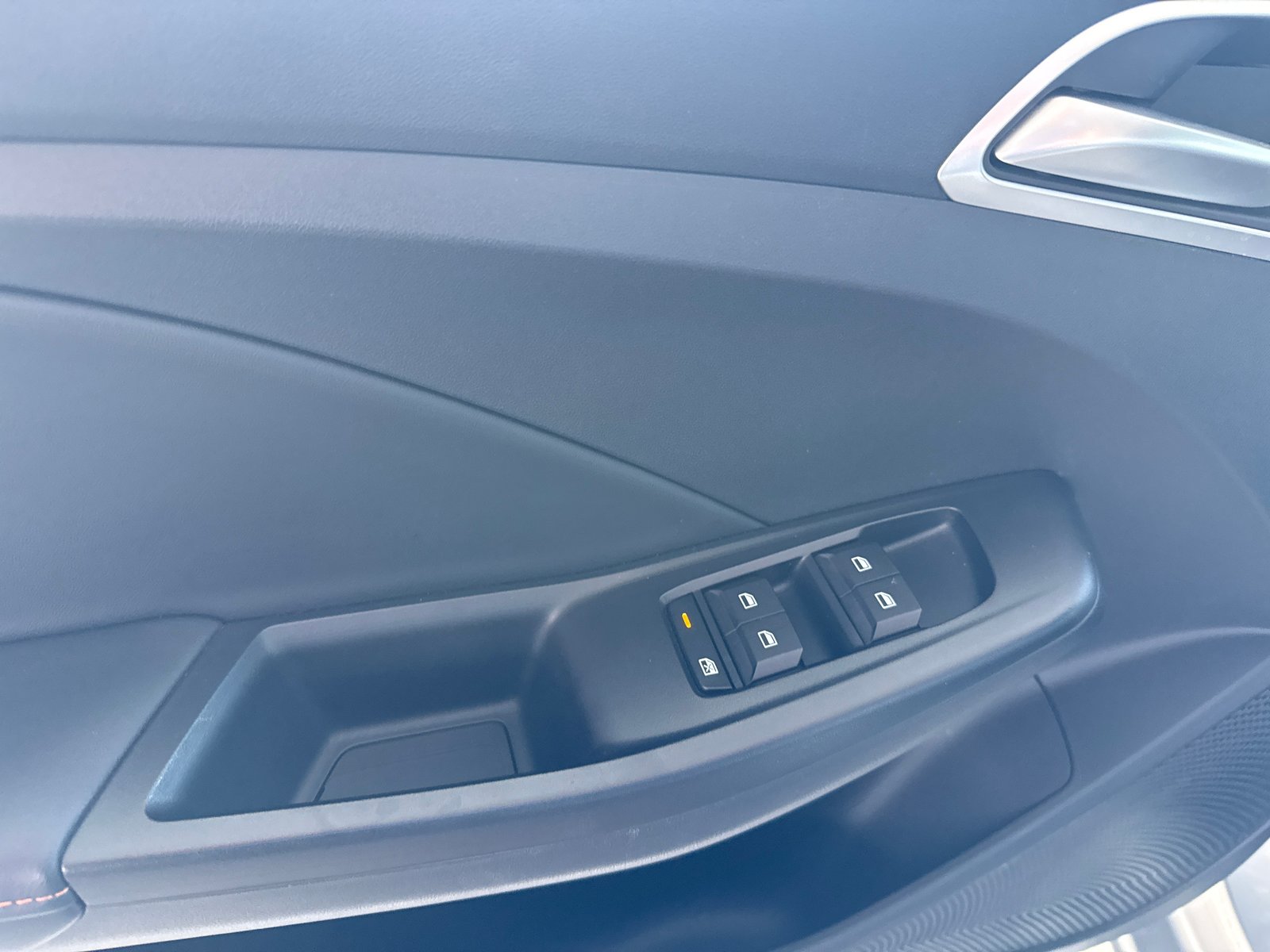 MG 3 1.5 Hybrid Luxury Aut., Voll-Hybrid Benzin/Elektro, Occasion / Gebraucht, Automatik - 5