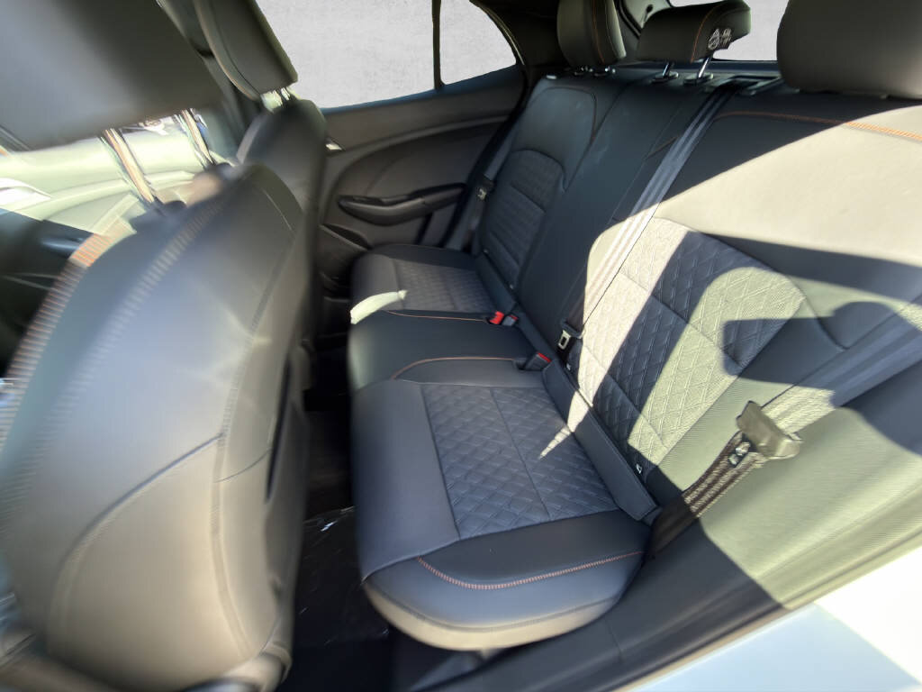 MG MG3 1.5 Hybrid Luxury, Voll-Hybrid Benzin/Elektro, Occasion / Gebraucht, Automatik - 7