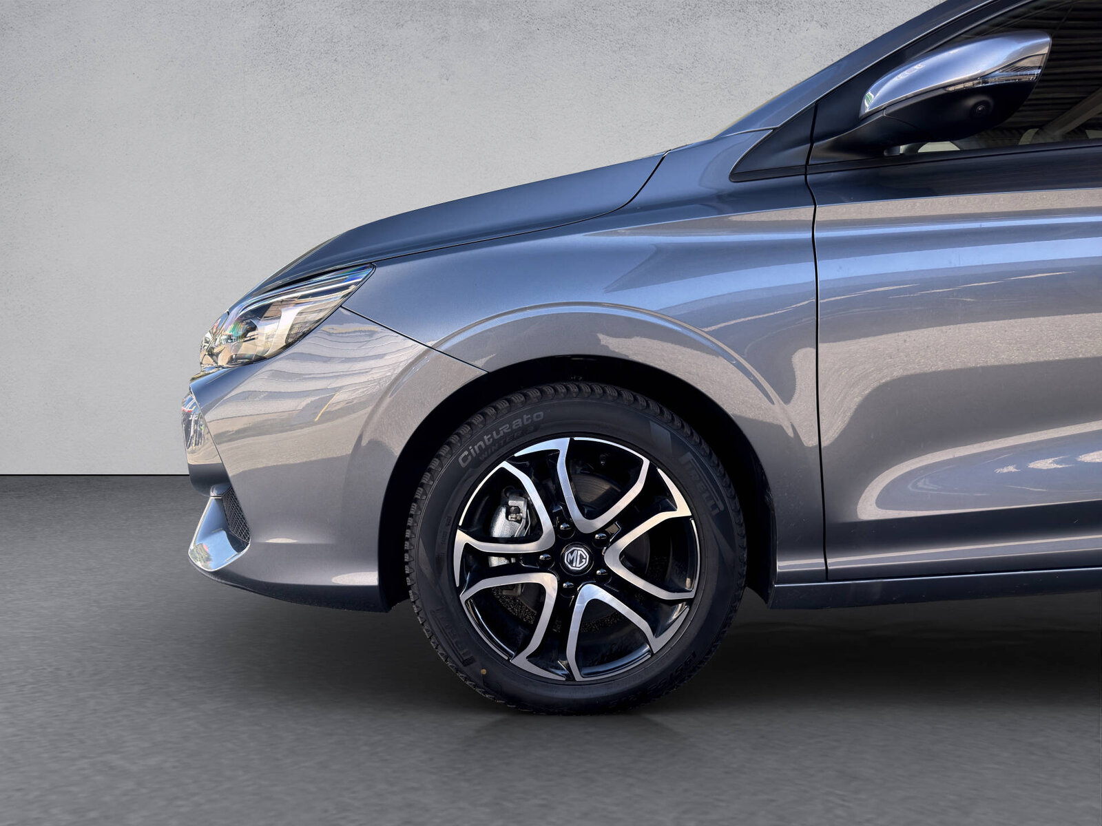 MG 3 1.5 Hybrid Luxury, Voll-Hybrid Benzin/Elektro, Occasion / Gebraucht, Automatik - 4