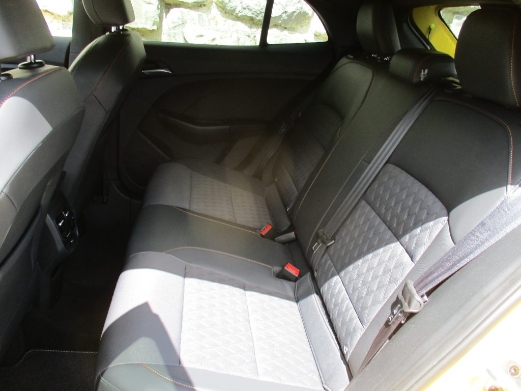 MG MG3 3 1.5 Hybrid Luxury, Hybride Integrale Benzina/Elettrica, Occasioni / Usate, Automatico - 6