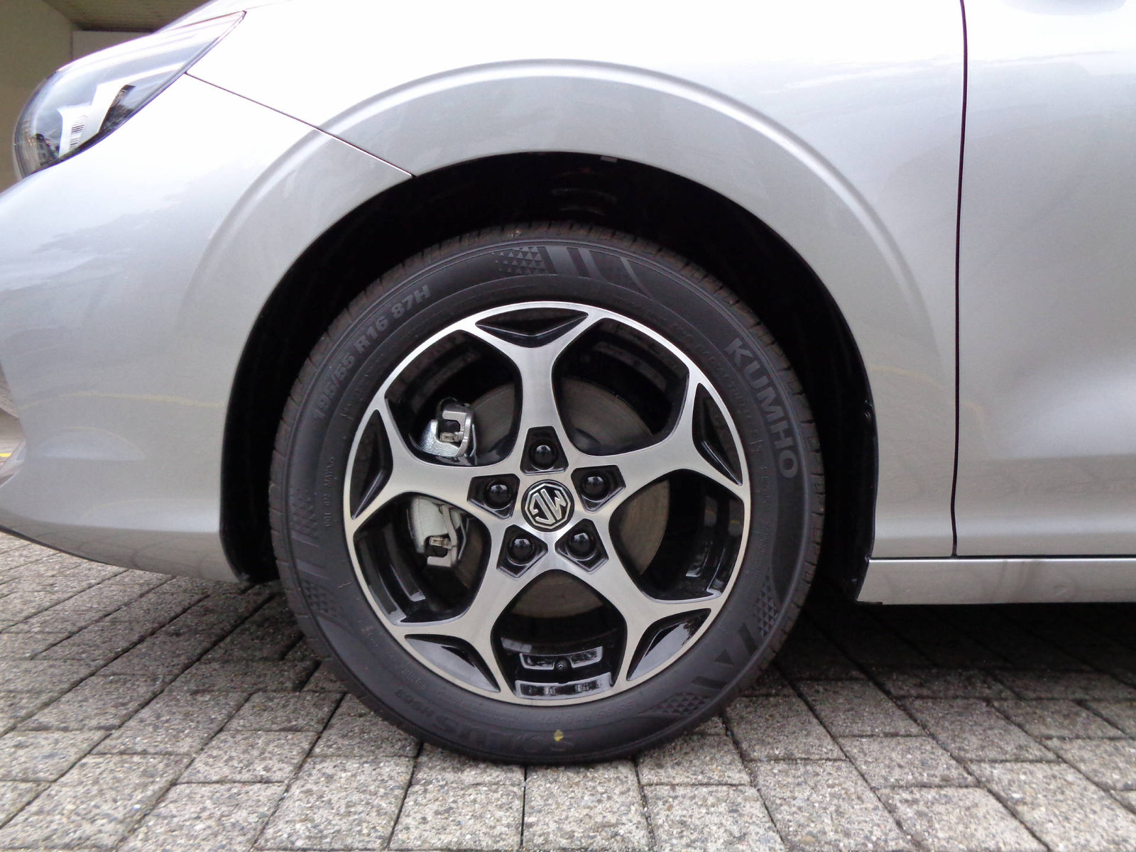 MG 3 1.5 Hybrid Luxury, Full-Hybrid Petrol/Electric, Ex-demonstrator, Automatic - 7