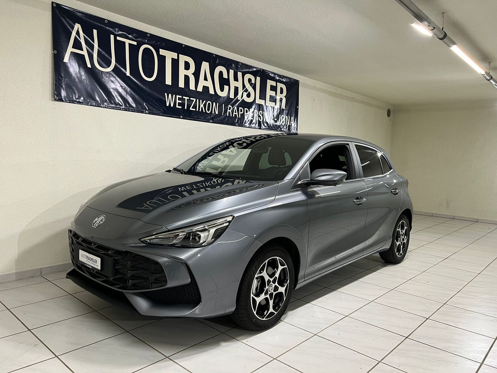 MG 3 1.5 Hybrid Luxury Aut., Hybride Intégral Essence/Électricité, Voiture de démonstration, Automatique - 6