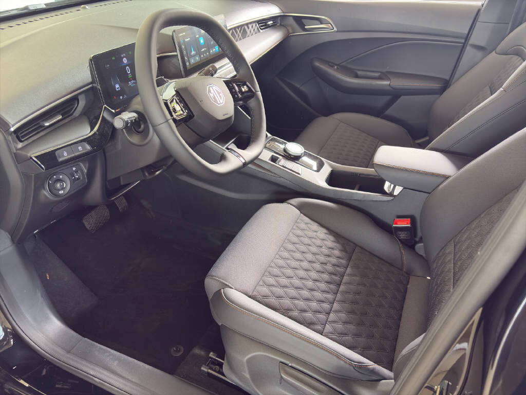 MG 3 1.5 Hybrid Luxury, Hybride Intégral Essence/Électricité, Voiture de démonstration, Automatique - 5