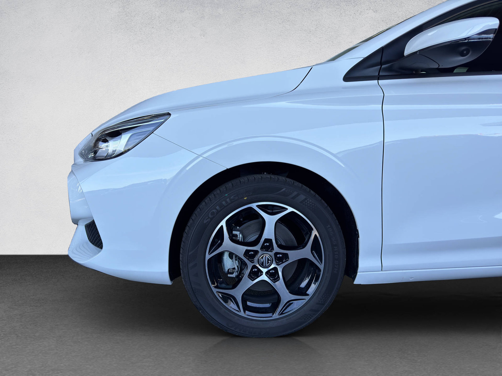 MG 3 1.5 Hybrid+ Luxury, Hybride Integrale Benzina/Elettrica, Auto dimostrativa, Automatico - 3