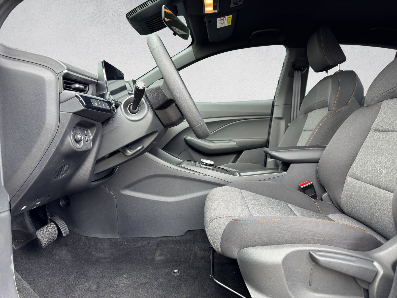 MG 3 1.5 Hybrid+ Luxury, Full-Hybrid Petrol/Electric, Ex-demonstrator, Automatic - 6