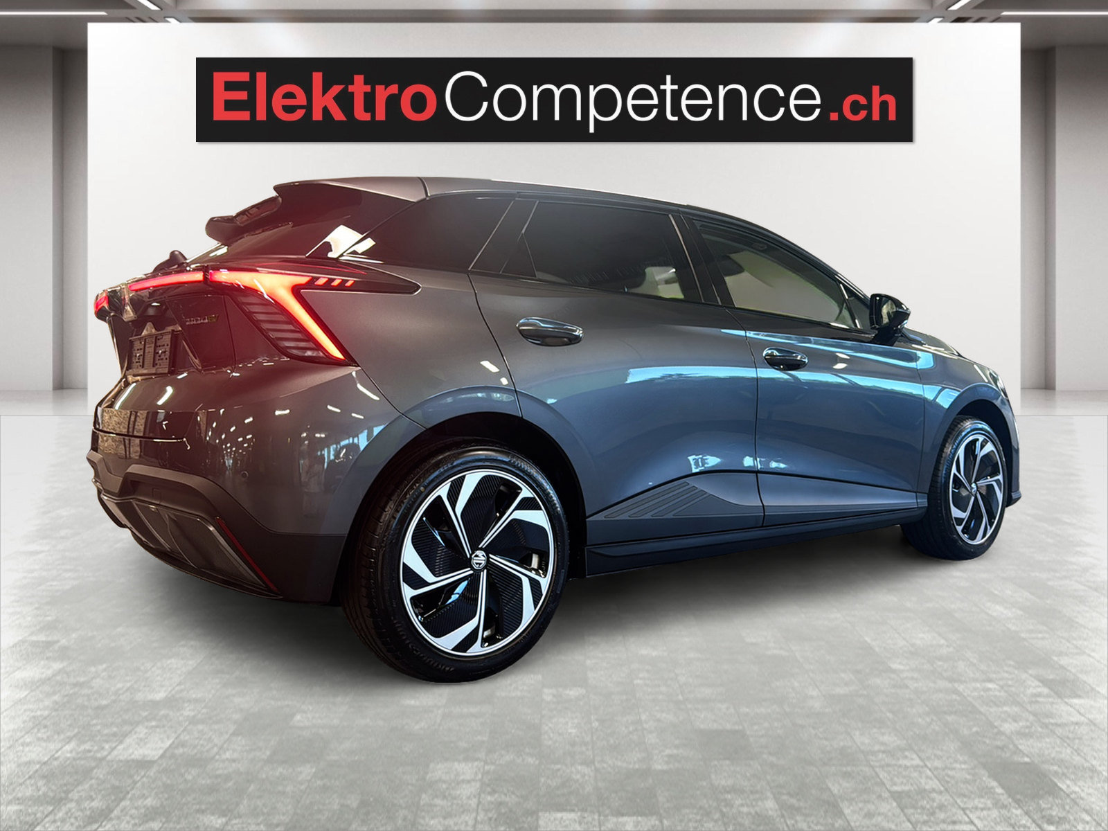 MG 4 EV 64kWh Premium, Electric, New car, Automatic - 6