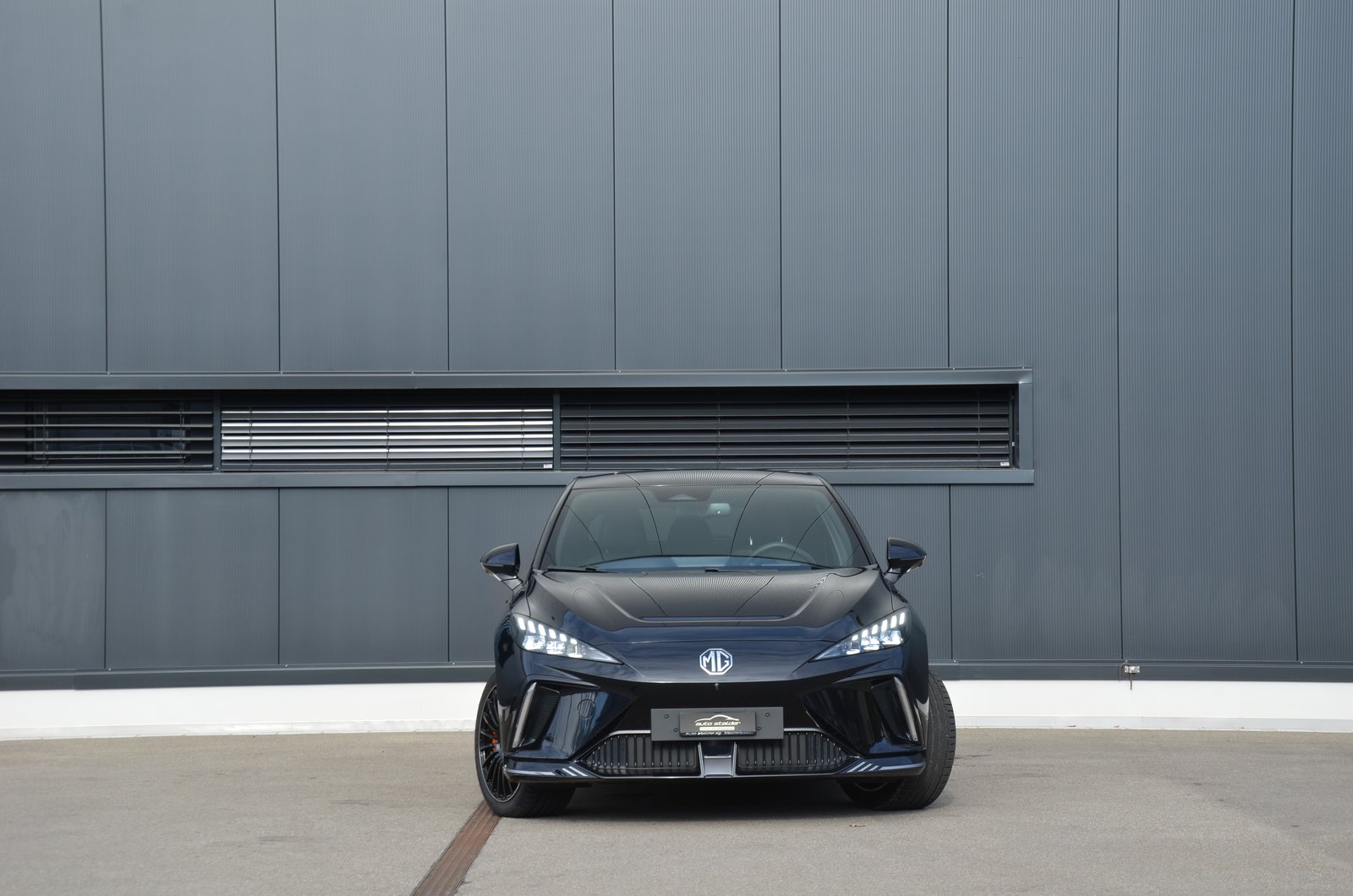 MG 4 EV 64kWh Xpower AWD, Elettrica, Occasioni / Usate, Automatico - 6