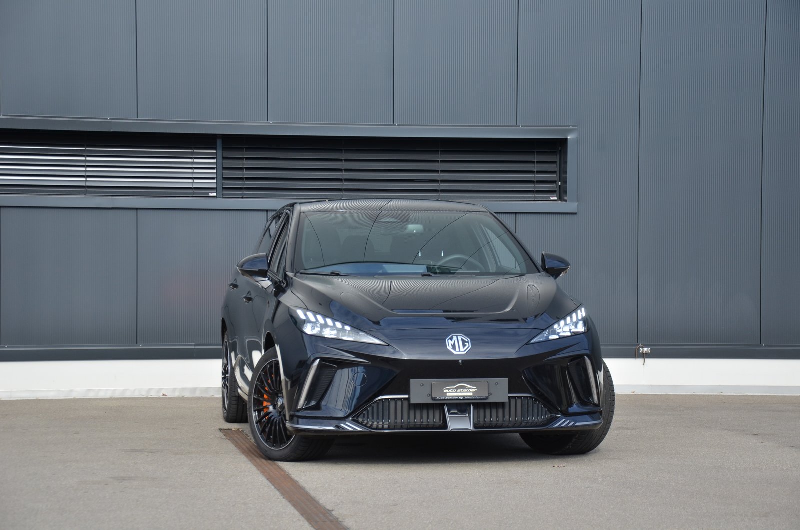 MG 4 EV 64kWh Xpower AWD, Elettrica, Occasioni / Usate, Automatico - 7