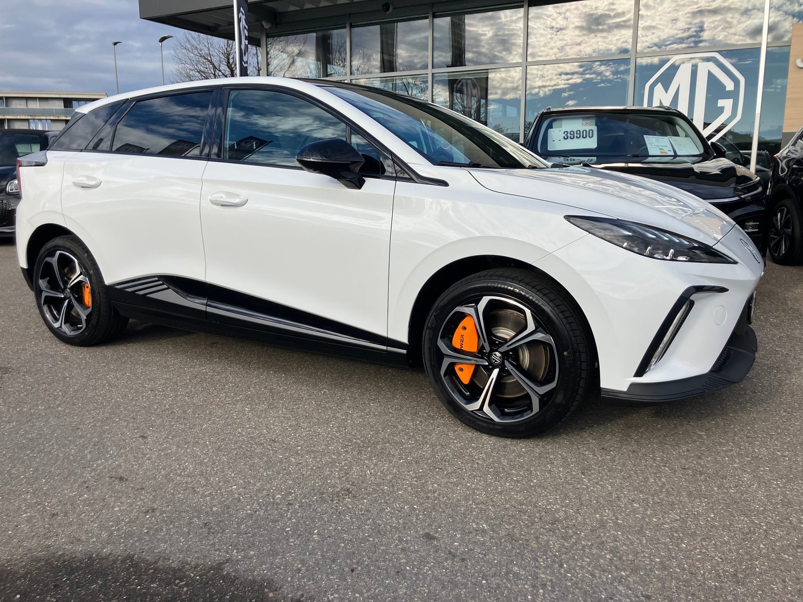 MG 4 EV 64kWh Xpower AWD, Elektro, Occasion / Gebraucht, Automatik - 2
